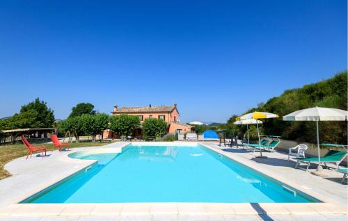 Urbania House | 4 Bedroom Awesome Home In Urbania
