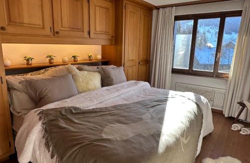 Zweisimmen Nr Gstaad Apartment | 4-bedroom Chalet in the Heart of Gstaad