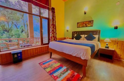Sasaram Hotel | 4 Bedroom Luxury Bungalow In Manali With Beautiful Scenic Mountain & Orchard View - #Private Bungalow #Premium Big rooms #Parking #Guest Preferred
