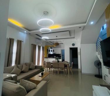 Luzon Villa | 4 bedroom with big pool villa near clark