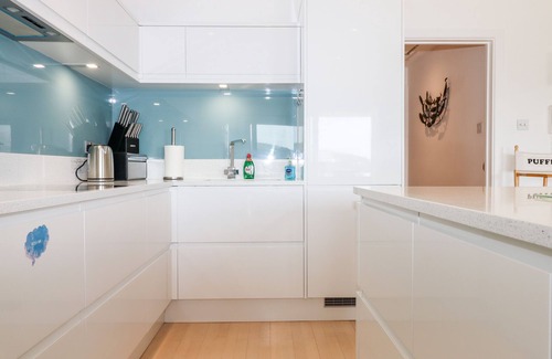 Bigbury-on-Sea Cottage | 4 Burgh Island Causeway