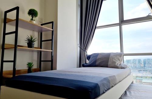 Subang Jaya Apartment | 4 Guest Studio Subang Jaya SS15 Courtyard First Subang LRT SS15 Subang Jaya Medical Center Subang Parade Nu Empire Subang Inti College Taylors College