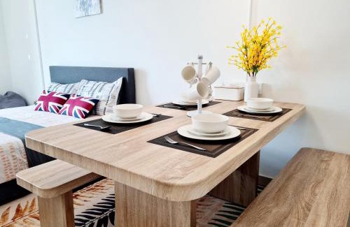 Subang Jaya Apartment | 4 Guest Studio Subang Jaya SS15 Courtyard First Subang LRT SS15 Subang Jaya Medical Center Subang Parade Nu Empire Subang Inti College Taylors College