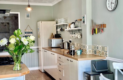Ryde House | 4 Longford Cottages - sleeps 4 guests in 2 bedrooms