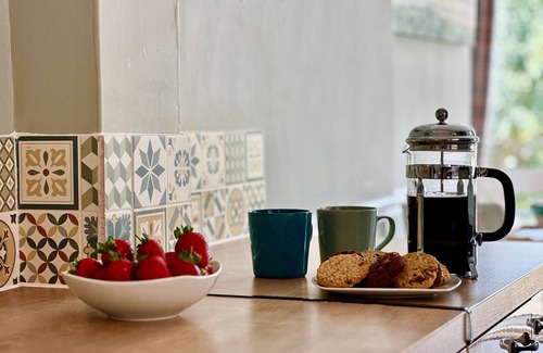 Ryde House | 4 Longford Cottages - sleeps 4 guests in 2 bedrooms