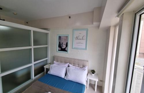 San Jose Apartment | 4 pax Tagaytay Prime Staycation WIFI NETFLIX and light cooking FREE VIEWDECK