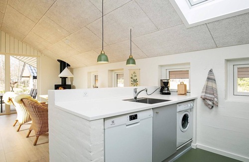 Vestero Havn House | 4 person holiday home in Læsø