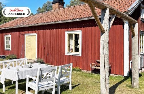 Hovmantorp House | 4 person holiday home in FURUBY