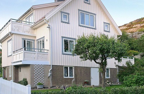 Skaerhamn House | 4 person holiday home in Skärhamn-By Traum