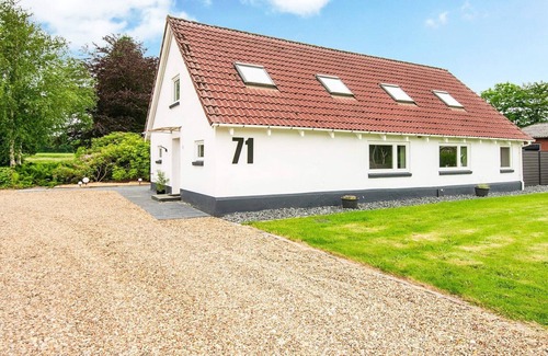Henne House | 4 star holiday home in Henne