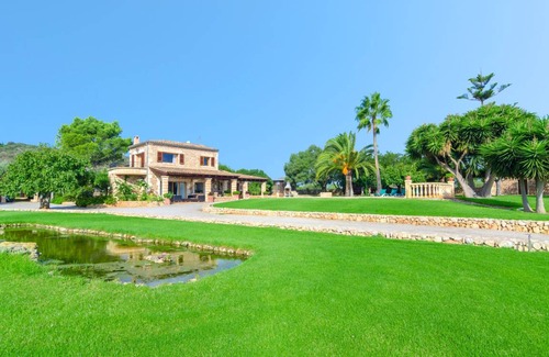 Sant Llorenc des Cardassar Villa | 400 m² Villa ∙ 5 bedrooms ∙ 10 guests