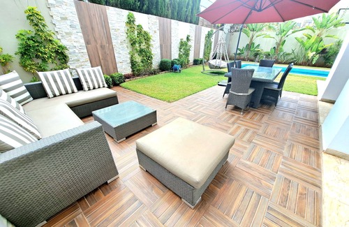 Dar Bouazza Villa | 400m2 luxury villa with private pool and garden