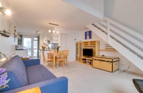 St Ives House | 41 St Nicholas Court