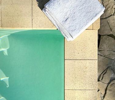 Tilaj House | 44 George House - Pool, Jacuzzi, Sauna, View