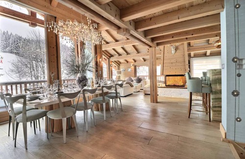 Les Gets Ski Chalet | 450 m² Chalet ∙ 5 bedrooms ∙ 12 guests