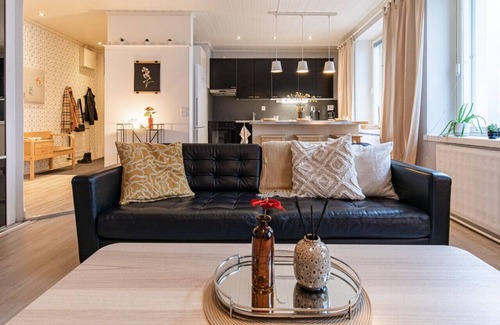 Tampere Apartment | 46m2 large studio apartment with fantastic location in downtown