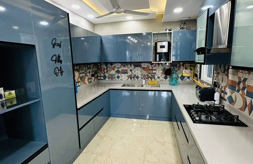 Vasant Kunj Apartment | 4bhk luxurious flat near airportn