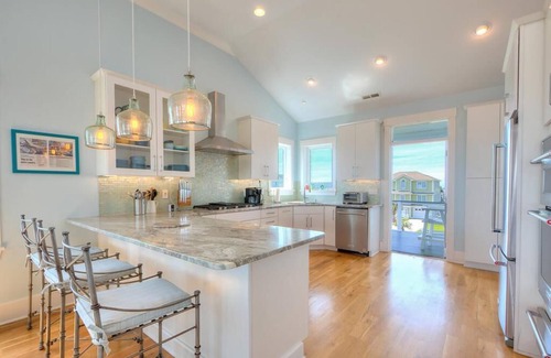 Caswell Beach House | 4BR/3.5BA House, 2nd Row with Water Views, Dog Friendly, Sleeps 11