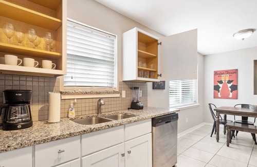 Plano House | 4BR Spacious Home w/King Bed, Pool & Shuffleboard