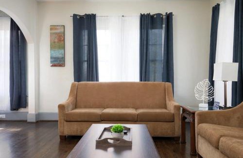 Crestline Heights House | 4th Ave East Lake Stunner