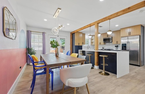 Park Central House | 5-BD/2-BA Cheerful Retreat | Pool, Patio, Firepit