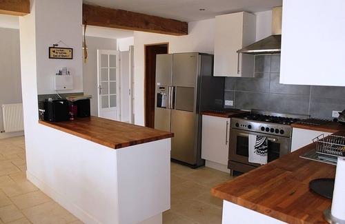 Souffrignac House | 5 BEDRM HSE & POOL, CHARENTE-PERIGORD VERT 1KM FROM THE DORDOGNE