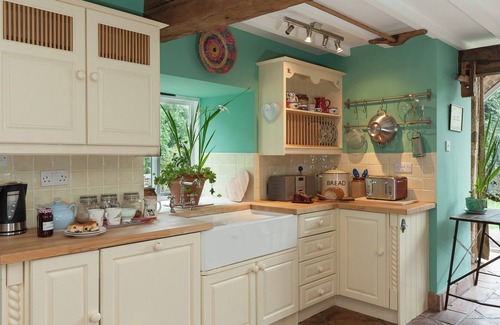 Oswestry Cottage | 5 bedroom accommodation in Llansilin, near Oswestry