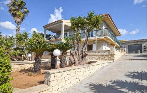 Cava dʼAliga House | 5 Bedroom Awesome Home In Scicli