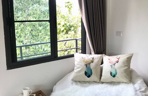 Pranburi House | 5-bedroom mountain view house in Khao Tao town near Sai Noi and Prankiri beaches