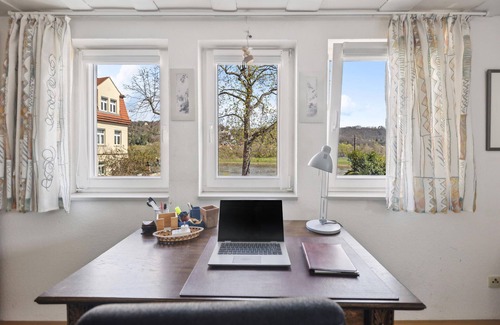 Laubegast House | 5 bedroom pet friendly home in Dresden