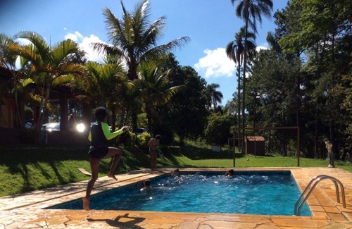 Itatiba House | 5 BEDROOMS, KIOSK WITH BARBECUE, PIZZA OVEN, SWIMMING POOL, FISHING LAKE!