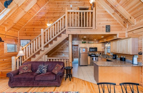 Gatlinburg - Pigeon Forge Cabin | 5 BR Family Cabin in Wear's Valley: Hot Tub, Pool Table, Arcade, Free Tickets!