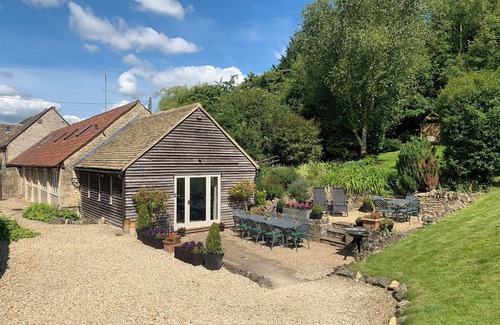 Compton Abdale House | 5* Gold Award Barn Conversion at the Heart of The Cotswolds