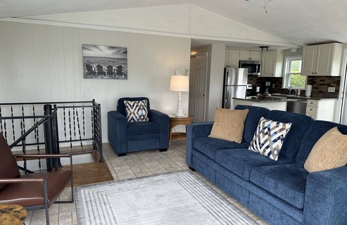 Point Judith House | 5 Minute Walk to Top RI Beach - Huge Deck - Amazing Location - 4 Bedroom