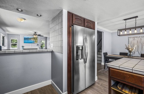 West University House | 5 Minutes from Downtown- Game room, firepit and TV in every bedroom!