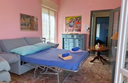 Loano Apartment | 5 minutes from the beach with sea view
