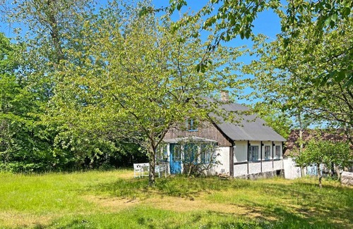 Tejn House | 5 person holiday home in Allinge