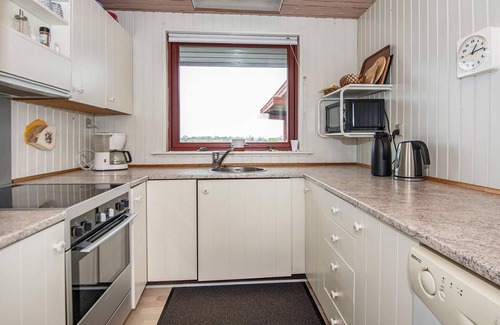 Hejlsminde Strand House | 5 person holiday home in Hejls-By Traum