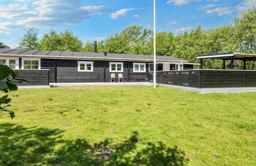 Rindby Strand House | 5 person holiday home in Fanø