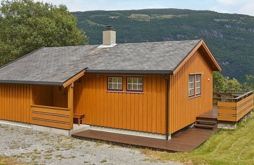Stryn House | 5 person holiday home in Utvik-By Traum