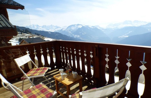 Bisanne 1500 Apartment | 5-Room Ski-In/Out Apartment with Parking - Sleeps 9 - Near Les Saisies