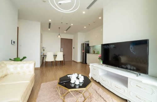 Tu Liem Apartment | 5-star Apartment in Skylake nearby Keangnam