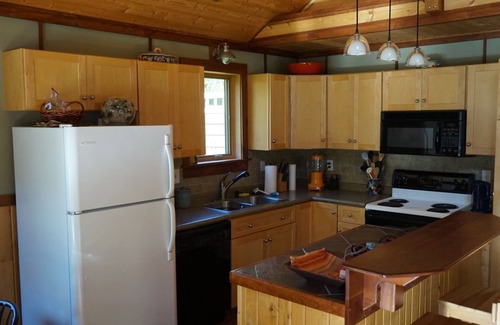 La Pointe Cabin | 50 Acres Private Cabin Nestled in the Woods