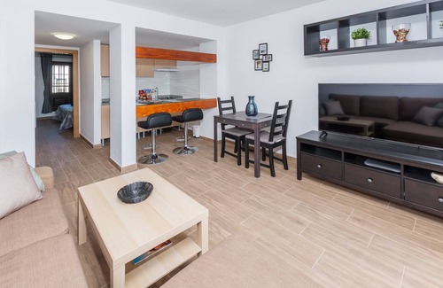 Costa Teguise Apartment | 50 m² Apartment ∙ 1 bedroom ∙ 4 guests