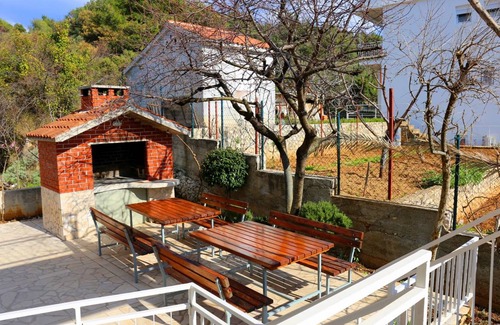 Trogir Apartment | 50 m² Apartment ∙ 2 bedrooms ∙ 5 guests