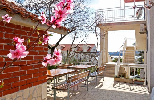 Trogir Apartment | 50 m² Apartment ∙ 2 bedrooms ∙ 5 guests