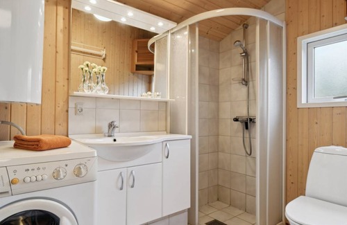 Torup Strand House | 50 m² House ∙ 2 bedrooms ∙ 4 guests