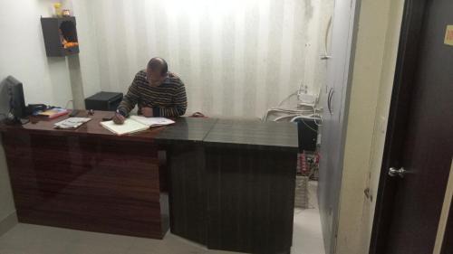 Ajmer Hotel | 500 Mtrs form Railway Station Hotel Imperial Inn