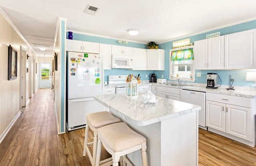 Kitty Hawk House | 5001 Indebted By The Sea * 3 Min Walk to Beach