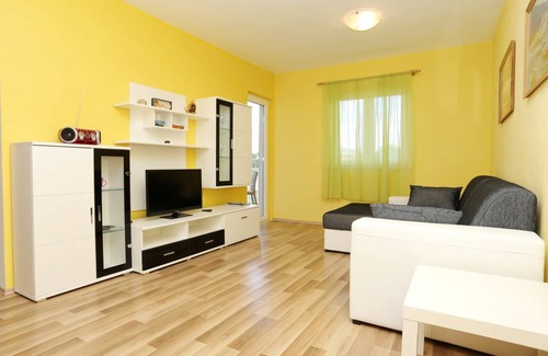 Lumbarda Apartment | 51 m² Apartment ∙ 2 bedrooms ∙ 5 guests